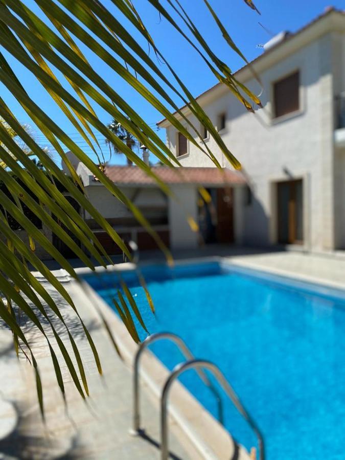 Episkopi Villa, Luxury 4 Bedroom With Pool - Limasol Dış mekan fotoğraf